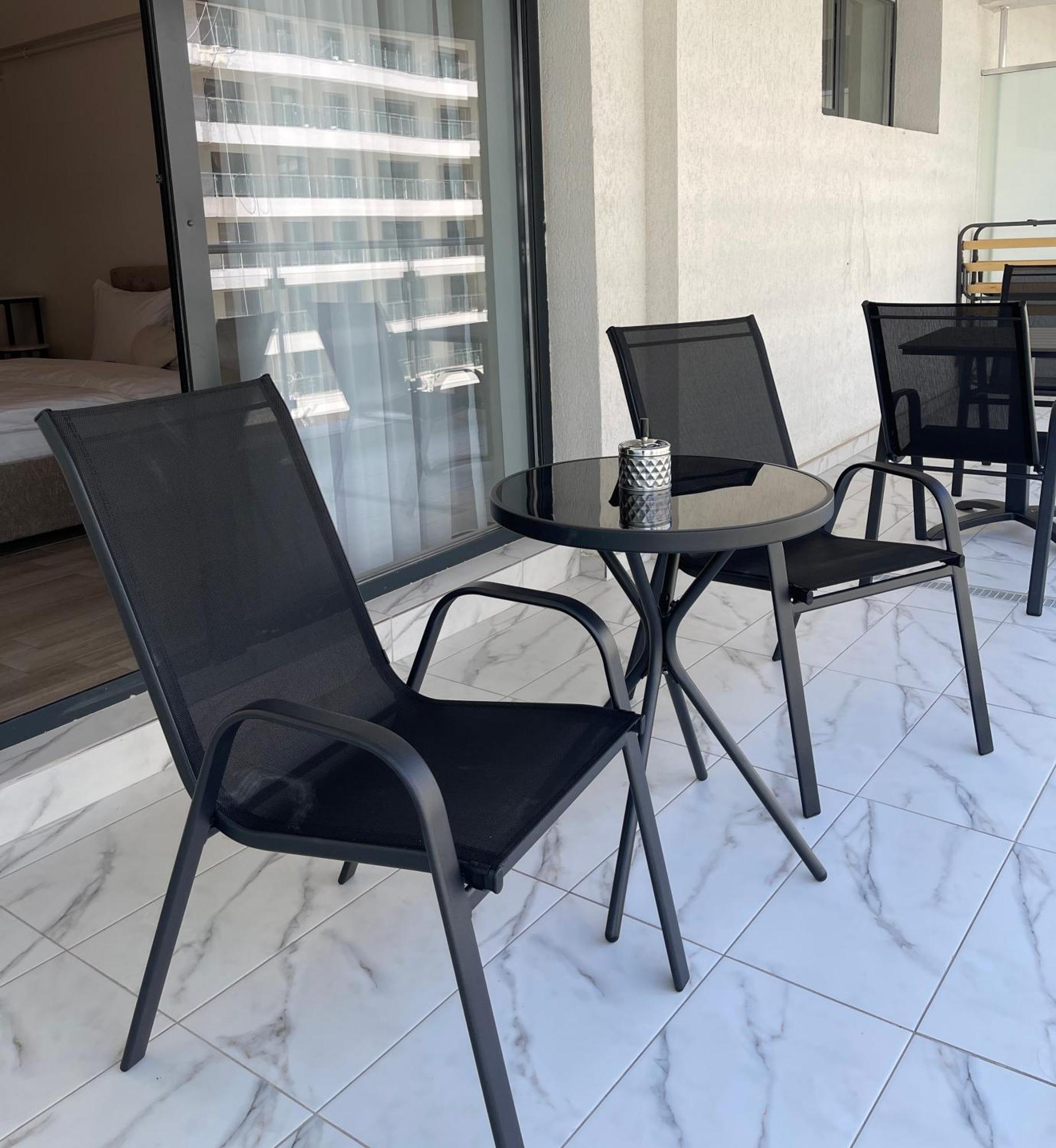 Del Mar Vista Apartment Mamaia Exterior photo